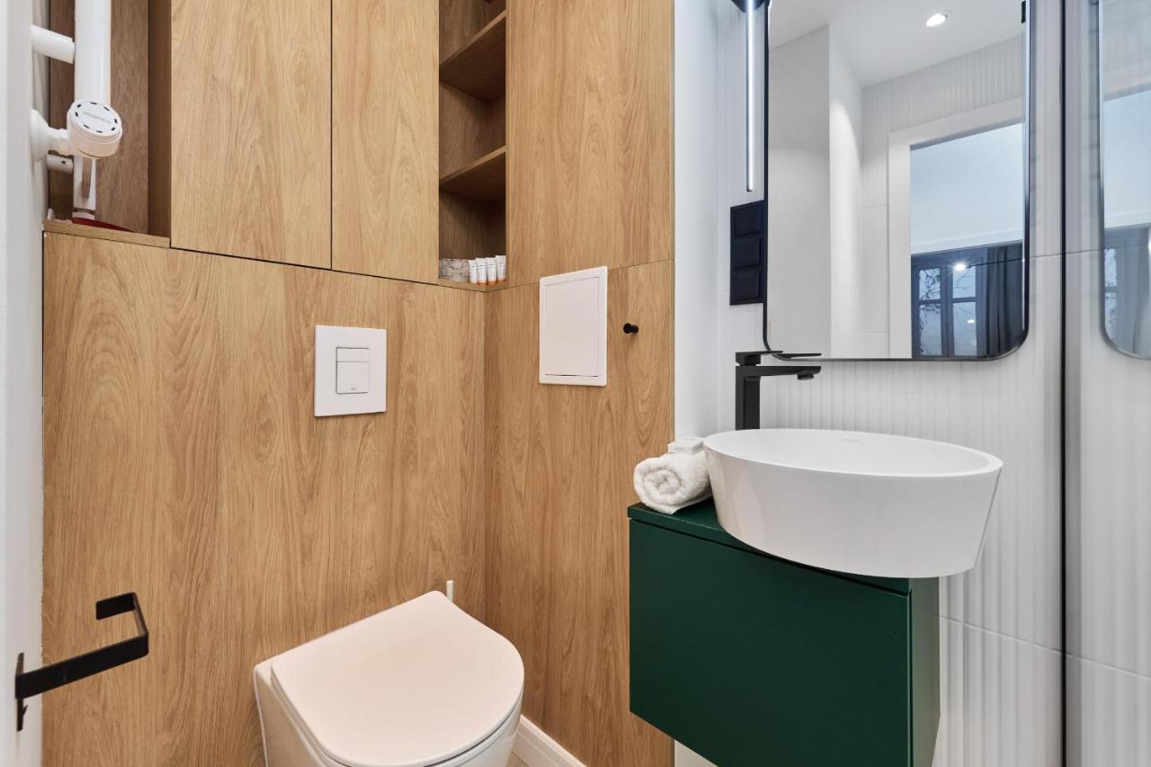 The Market Square Siedmiu Elektorow Apartment By Noclegi Renters Wroclaw Exterior photo